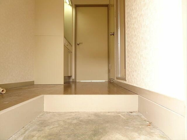 【玄関】 | 第二白亜館