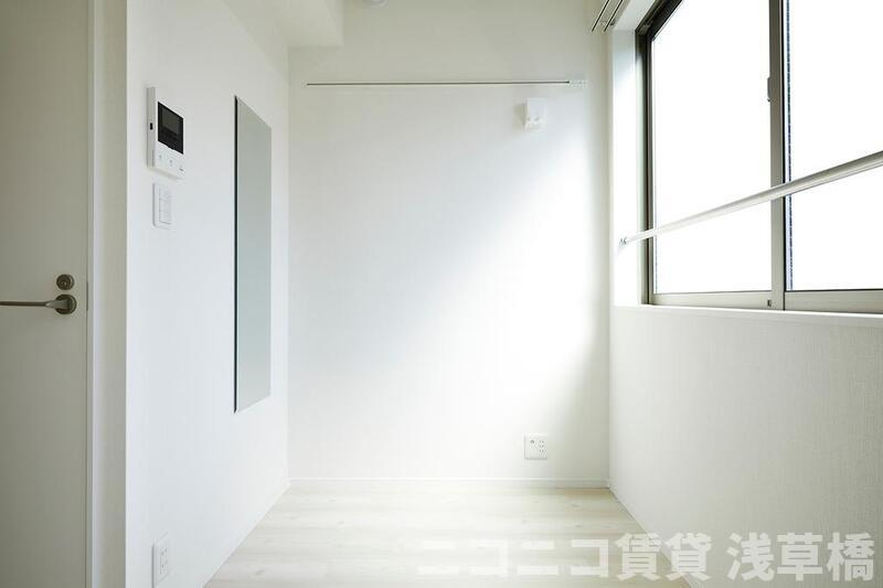 スマイエ北新宿のバルコニー