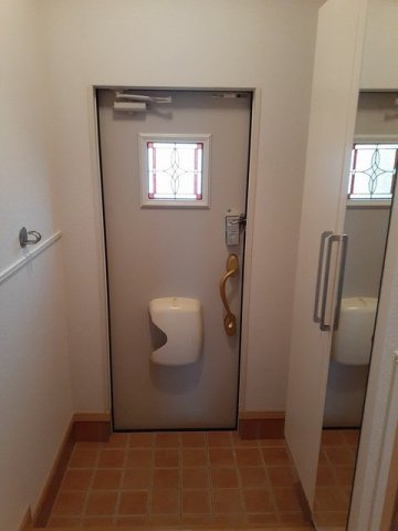 アルコバレーノⅢの玄関