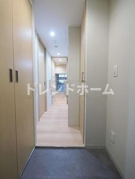 ネクストステージ本町の玄関|選べる家電プランあり！！