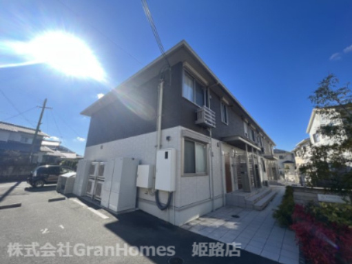 ラフィーネ横尾