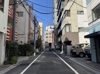 【前面道路含む現地写真】 | 台東区入谷２丁目の売地