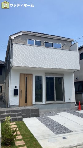 越谷市上間久里1期　新築一戸建て　2号棟の外観