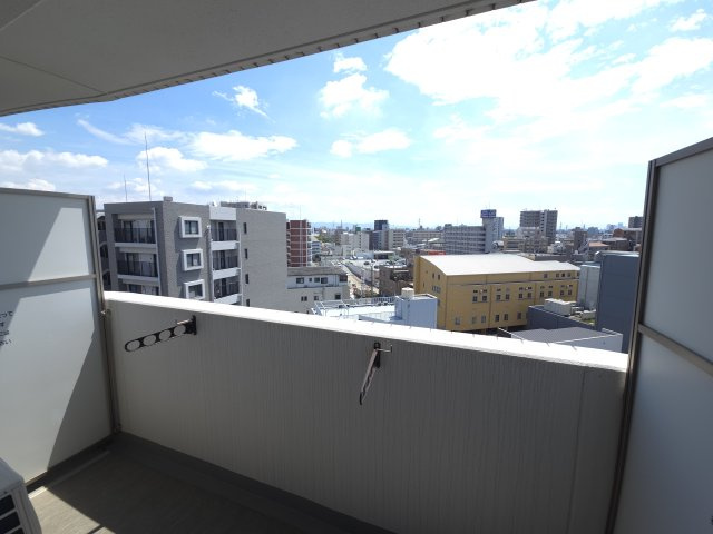 【玄関】