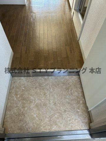 仲介手数料０円！アーバンポイント川名本町の玄関