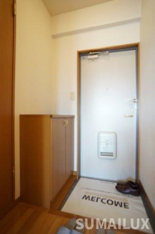 熊本市南区近見９丁目のアパートの玄関