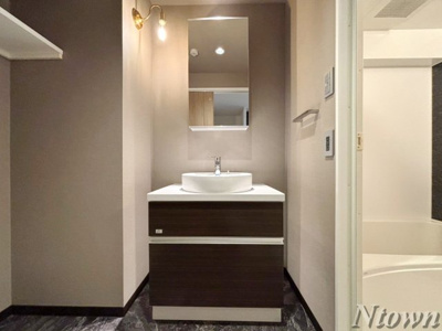 【独立洗面台】 | T’s RESIDENCE NAGOYA | 独立洗面化粧台が付いています