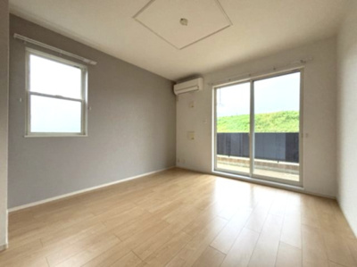 【居間・リビング】 | ロータス南島田Ａ