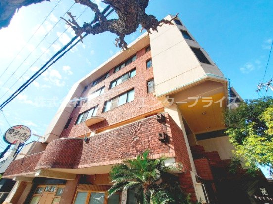 ラフォール寝屋川Ａ