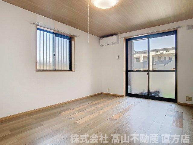 宮若市龍徳のアパートの洋室