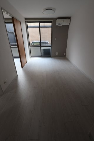 レジデンシャルB棟の居間・リビング