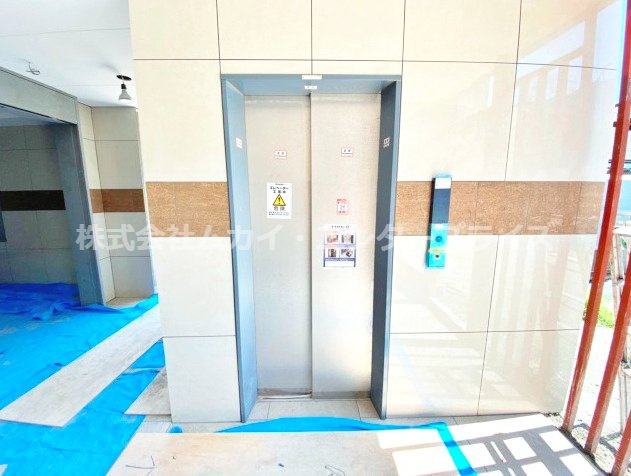 レクラン神路のその他共用部分|エレベーターホールです☆