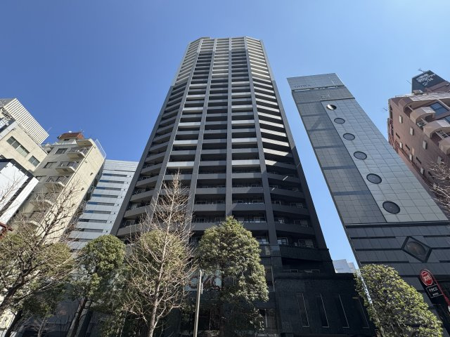 ファーストリアルタワー新宿