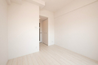 【居間・リビング】 | エスリード弁天町ルシェンテ | 使いやすい居間です