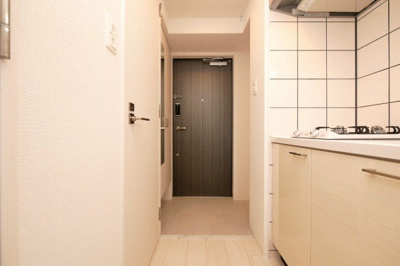 【玄関】 | エスリード弁天町ルシェンテ | 明るい玄関です