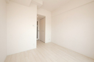 【居間・リビング】 | エスリード弁天町ルシェンテ | 使いやすい居間です