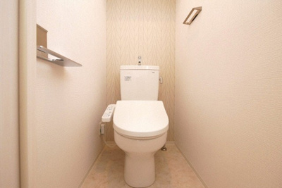 【トイレ】 | エスリード弁天町ルシェンテ | シンプルで使いやすいトイレです