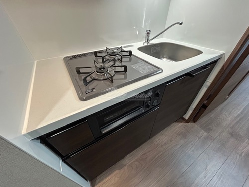 【キッチン】ＬＵＭＥＥＤ横濱吉野町