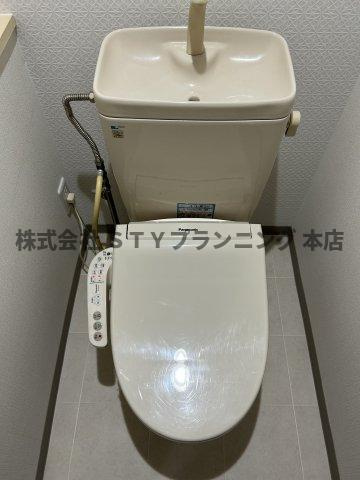 仲介手数料０円！ロアールのトイレ