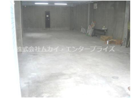 GY'sK ビルの駐車場|駐車スペースもあります