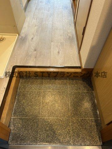 仲介手数料０円！グランデュール若清の玄関