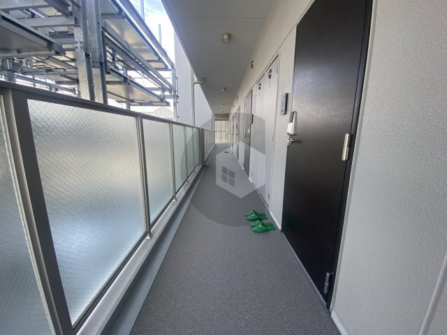 インザライフ大阪EAST RESIDENCEのロビー