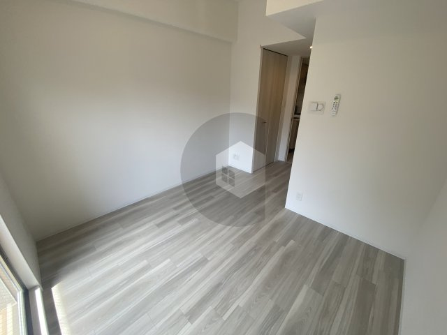 インザライフ大阪EAST RESIDENCEの居間・リビング