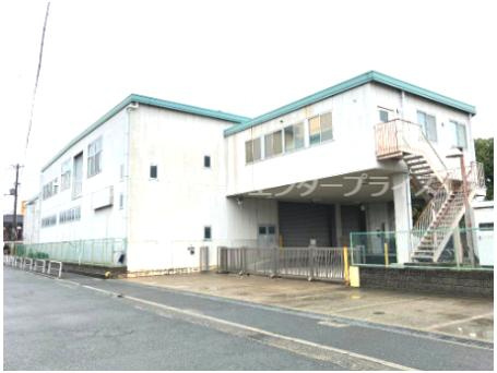 金田町倉庫の外観