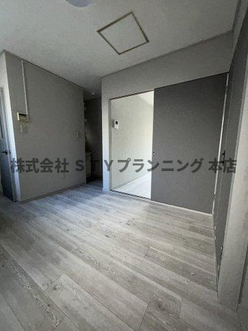 仲介手数料０円！ハイツ扇の居間・リビング