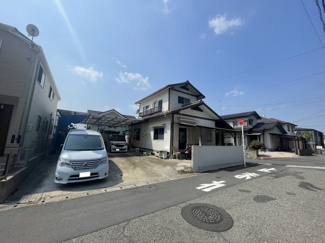 【外観】 | 約70坪の広々とした敷地　※引渡しは契約後2ケ月要す