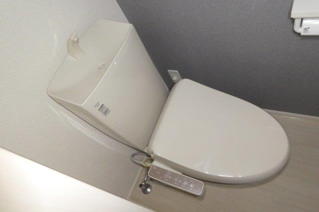 チェリーブロッサムⅠのトイレ|ウォシュレット