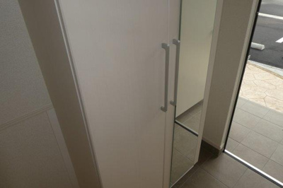 【内装】 | チェリーブロッサムⅠ | シューズボックス