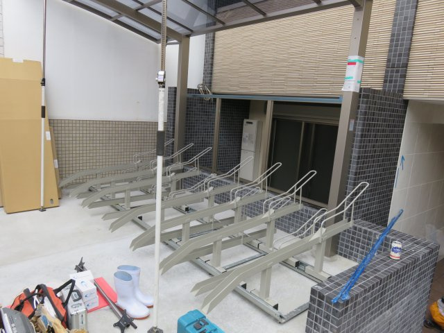 京都市伏見区新町１２丁目の賃貸マンションのその他共用部分|駐輪場です。