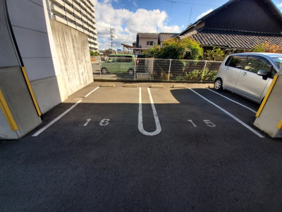 【駐車場】 | バンガーデン