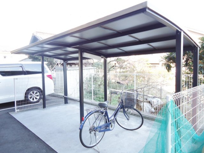【その他共用部分】 | バンガーデン | 屋根付き駐輪場