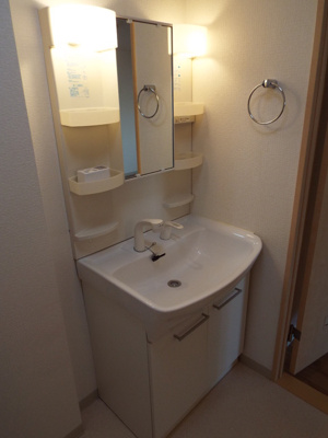 【洗面所】 | バンガーデン | 洗髪洗面化粧台