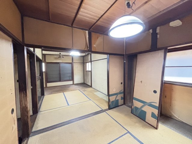 【居間・リビング】