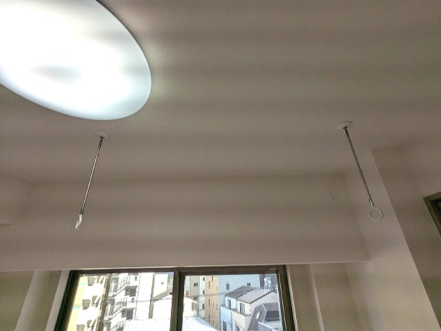 N-stage上野の設備|インターネット無料、バルコニーに面した明るい洋室に照明・取り外し可能な室内物干し設備付です