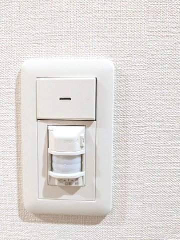 N-stage上野の設備|人感センサー付玄関ライト