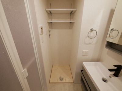 【設備】 | セレニテ西中島アリア弐番館 | 洗濯機置き場です