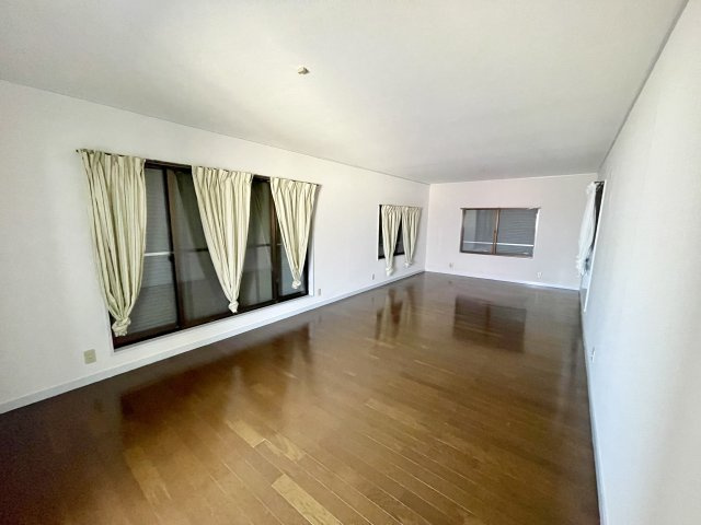 【中古戸建】伊勢崎市除ケ町の洋室|■洋室