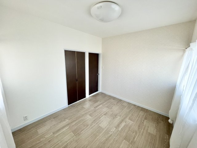 【中古戸建】伊勢崎市除ケ町の洋室|■洋室