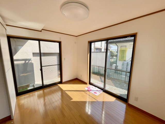 【中古戸建】伊勢崎市除ケ町の洋室|■洋室
