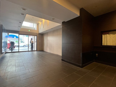 【ロビー】 | ドゥーエなんば南