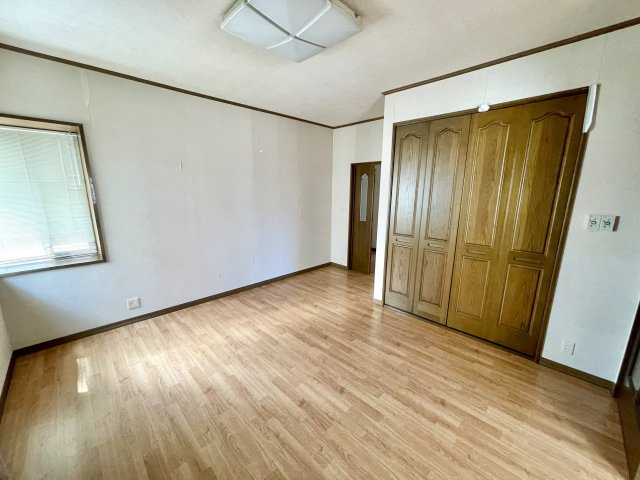 【中古戸建】高崎市箕郷町の洋室|■洋室