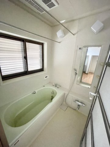 【中古戸建】高崎市箕郷町の浴室|■浴室
