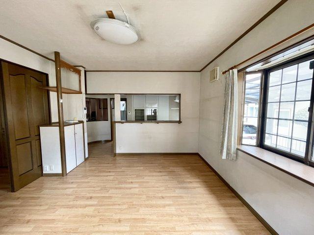 【中古戸建】高崎市箕郷町の居間・リビング|■リビング