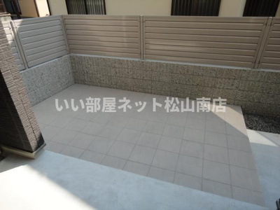 【庭】 | カルムコート