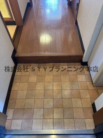 仲介手数料０円！プリミエール川名の玄関