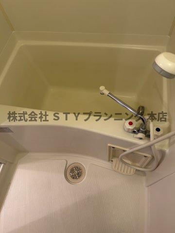 仲介手数料０円！プリミエール川名の浴室